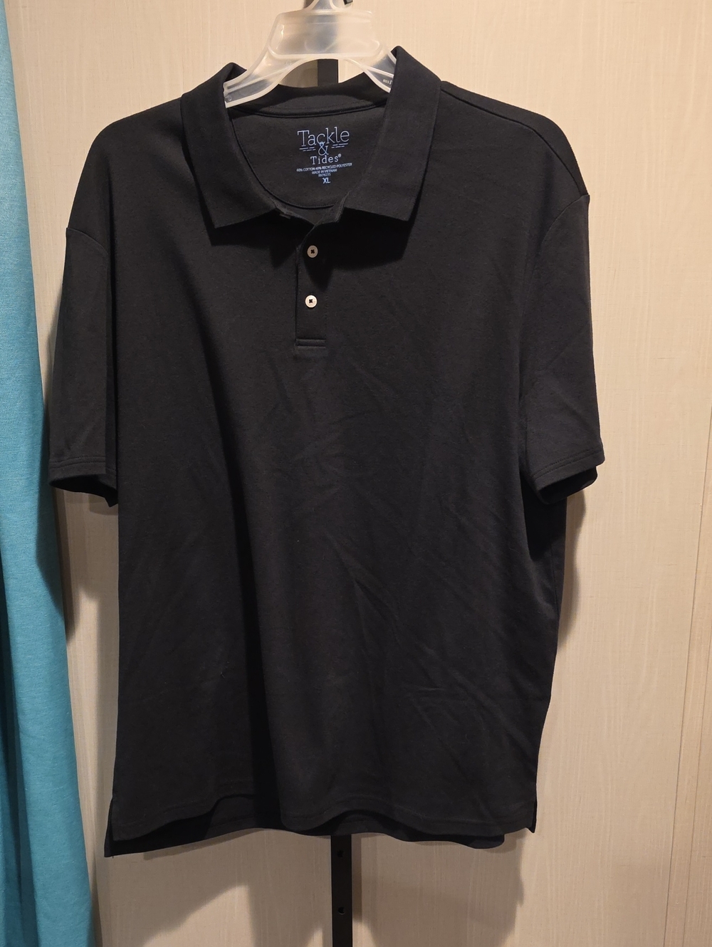 (J44) Men’s Black Polo - Everyday Comfort